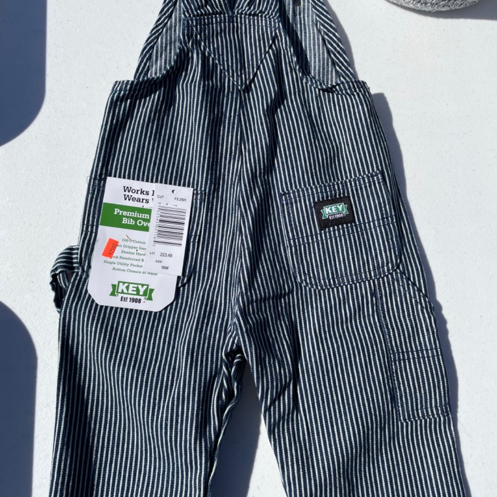 Overalls - Picture 3 of 5